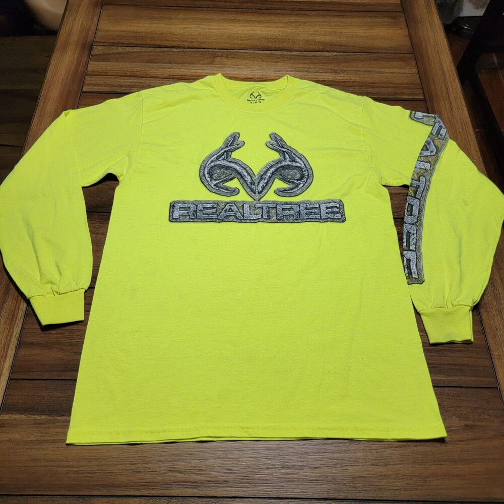 Realtree Outfitters LS Neon Yellow Tee - Size Medium